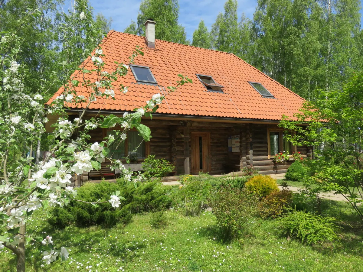 Lēveri viesu māja